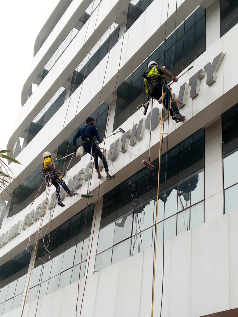 JuKaro high-rise window cleaning team on a commercial building